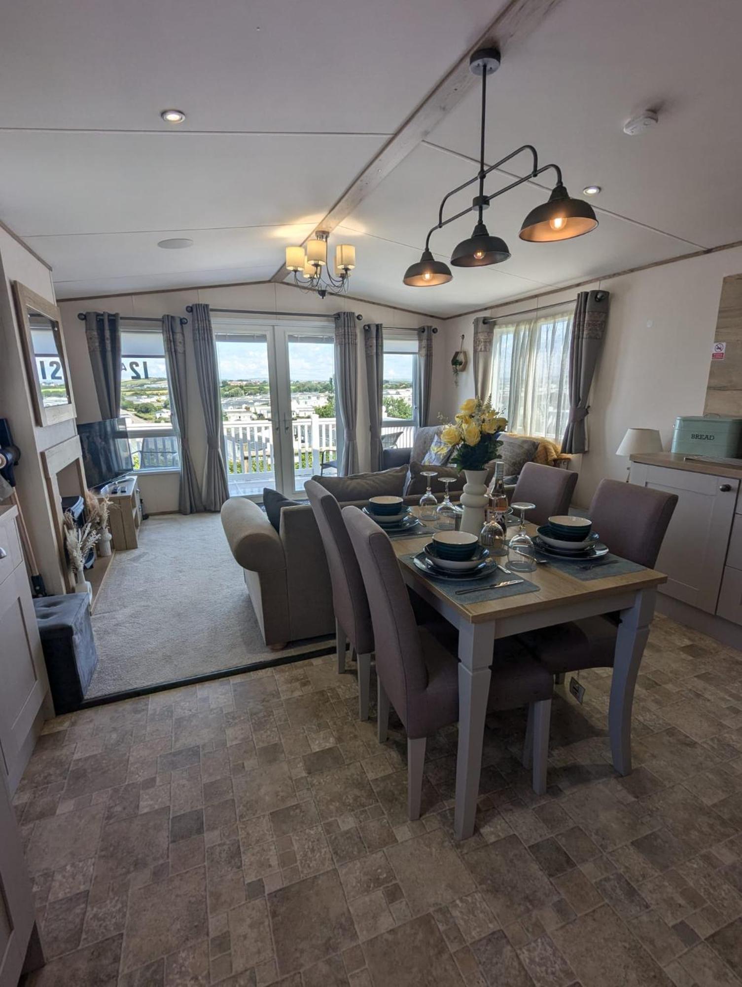 Stunning Caravan With Panoramic Views Weymouth Littlesea Haven Wyke Regis Exterior foto